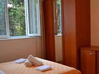 Petrunjela Otel