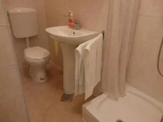 Petrunjela Otel